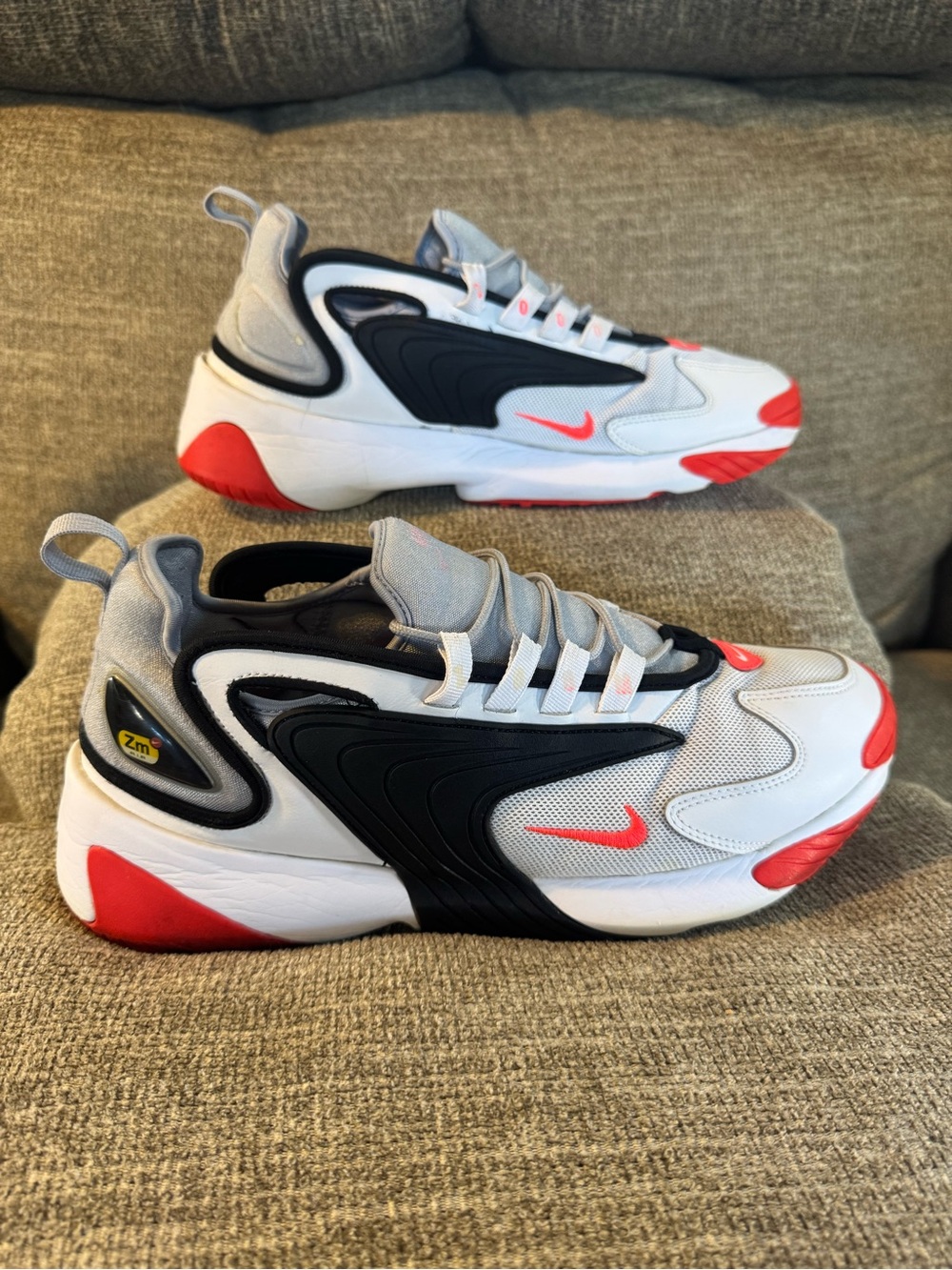 Nike Zoom 2K Men’s Grey/Black/White/Infrared Shoes SKU: AO0269-105 Size 12